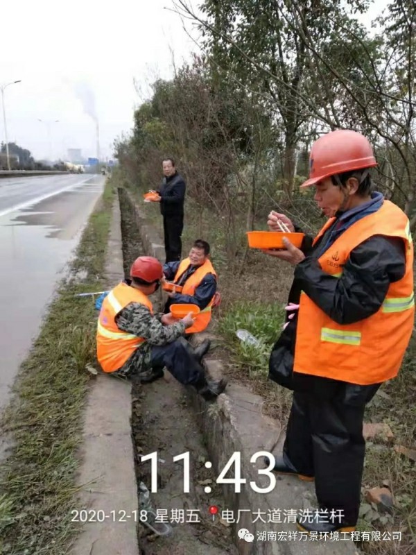 2~1.jpg